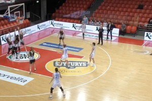 „Kibirkštis“ pirmajame mače įveikė „Vilkmergę“