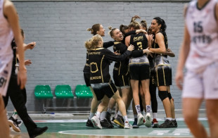 Dviejų pratęsimų trileryje – stebuklingai išsigelbėjusios „Kibirkšties“ triumfas