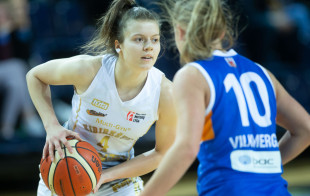 „Kibirkštis“ pratęsė sutartį su J. Kraujūnaite