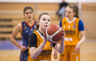 D. Paunksnytė jungiasi prie „Kibirkšties“