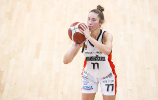 Miknaitė: „Manau, kad šiuo metu moterų krepšinis kyla į viršų“