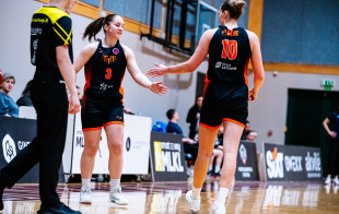 TTT naujokės debiutas pažymėtas pratęsta pergalių serija uostamiestyje 