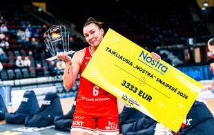 Rekordą pakartojusi Nacickaitė-Van Der Horst pačiupo „Nostra“ snaiperės apdovanojimą