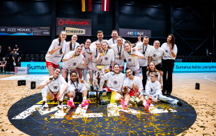 Amerikietės benefisas padėjo vilnietėms apginti „Open Smart Way MLKL“ trofėjų