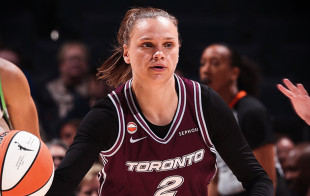 Tritaškius liejusi Juškaitė ant kojų kėlė Toronto areną
